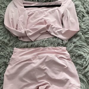 SHEIN Pink Long Sleeve Crop Top